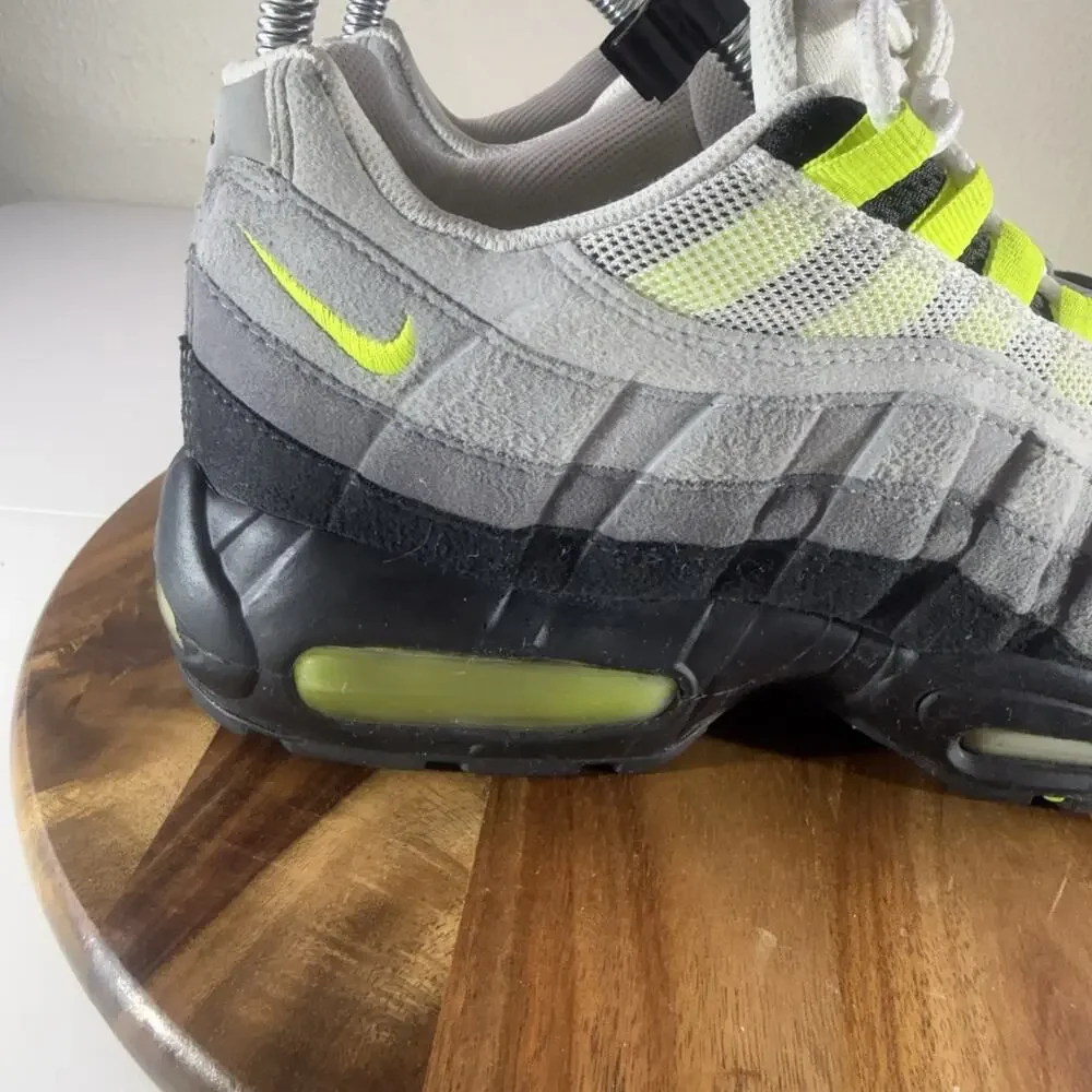 Nike Air Max 95 OG Neon Men's Size 8